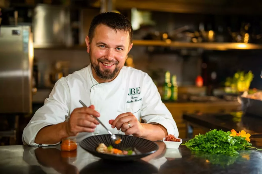 MARKO PAVČNIK, CHEF NA GRADU LAŠKO