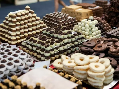 Rdeča nit festivala ostaja vsa leta enaka – ljubezen do vina in čokolade. F Turizem Podčetrtek 