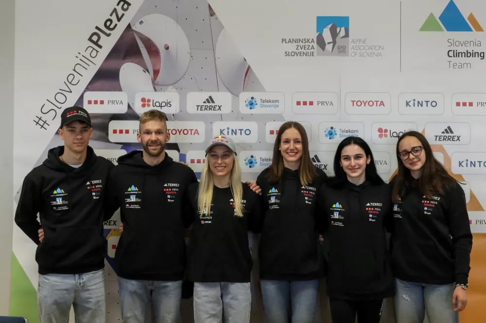 - Slovenska reprezentanca v športem plezanju 2025.- 11.04.2025. - Novinarska konferenca reprezentance Slovenije v športnem plezanju pred začetkom nove tekmovalne sezone.//FOTO: Bojan Velikonja