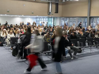 FDVvpis na fakultetefaksštudentjedružba mladi14.02.2025 Informativni dan na srednjih šolah in fakultetahFOTO: Nik Erik Neubauer