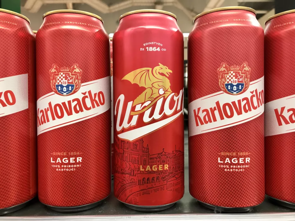 ﻿- 04.01.2022 - pločevinka - pivo Union in Karlovačko Foto Jaka Gasar