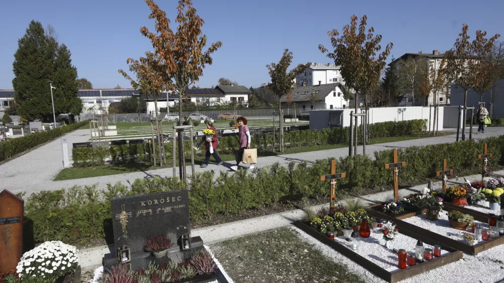 29.10.2024 - pokopališče Vič - prenovljeni delFOTO: LUka Cjuha