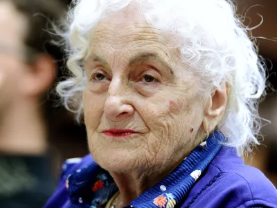 ﻿mladinska knjiga, razglasitev nagrajencev,Foto tamino Petelinsek/staneza maurer - nagrada za zivljenjsko delo