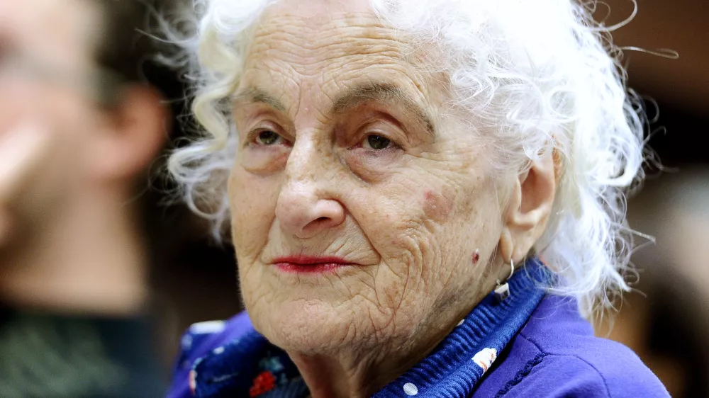 ﻿mladinska knjiga, razglasitev nagrajencev,Foto tamino Petelinsek/staneza maurer - nagrada za zivljenjsko delo