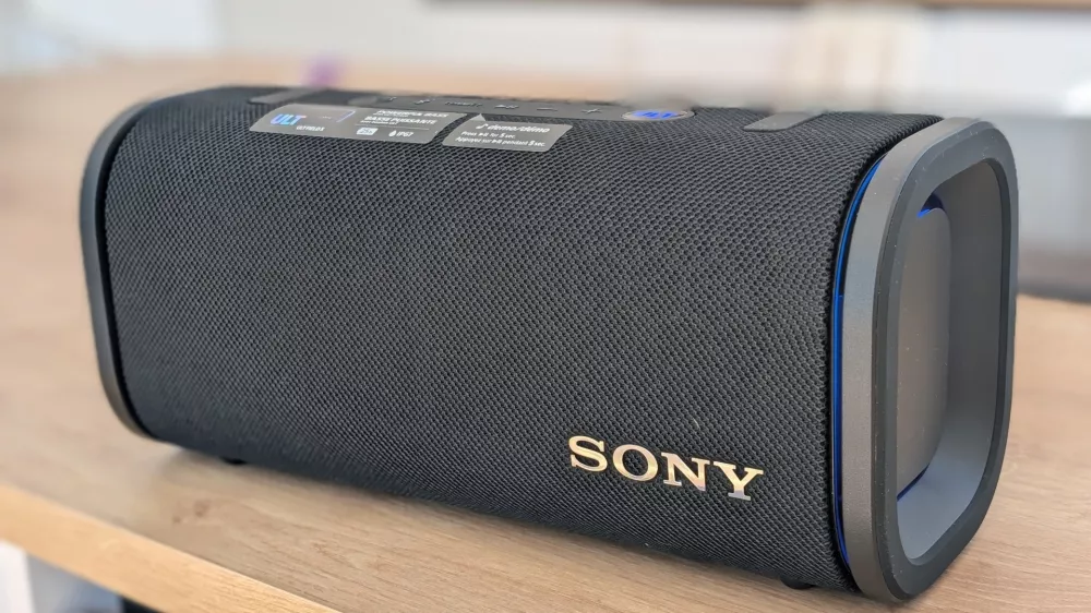 Sonyjev zvočnik ult field 5