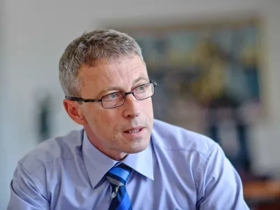 ﻿dr. Rok Čeferin, odvetnik - specialist za civilno in medijsko pravo - ustanovitelj Odvetniške družbe Čeferin - solastnik Evropske pravne fakultete (EPF) v Novi Gorici   //FOTO: Tomaž Zajelšnik