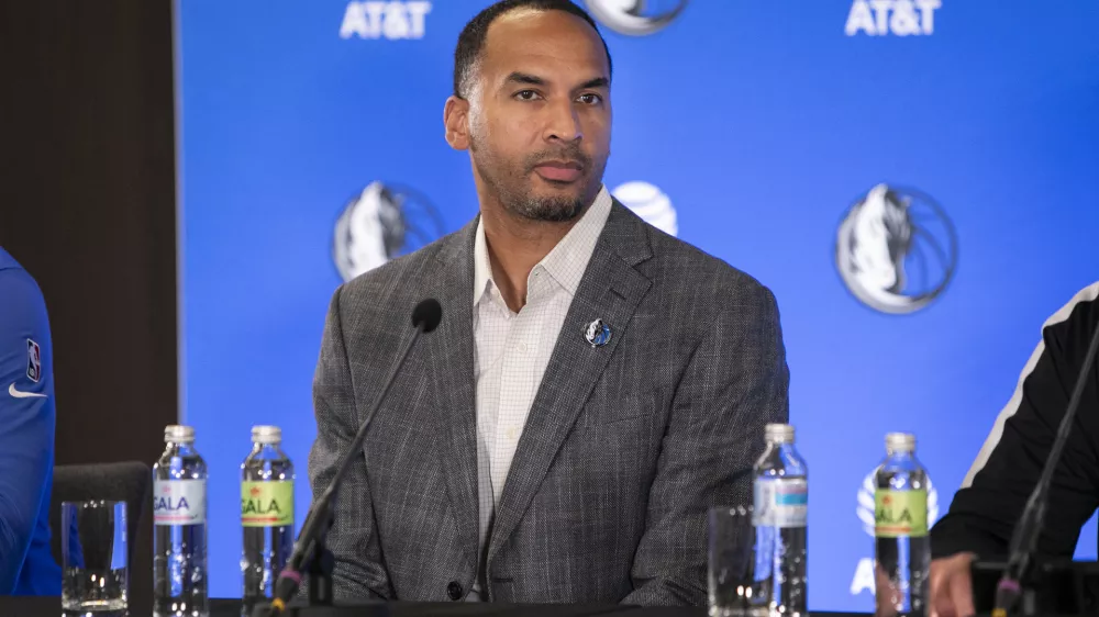 ﻿Nico Harrison- 10.08.2021 - novinarska konferenca Luke Dončića in vodstva ameriške ekipe Dallas Mavericks ob podpisu nove petletne pogodbe v vrednosti 207 milijonov dolarjev za sezono 2022/23, //FOTO: Matjaž Rušt