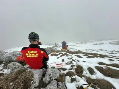 GRS Tolmin - reševanje obnemoglih planincev na Krnu