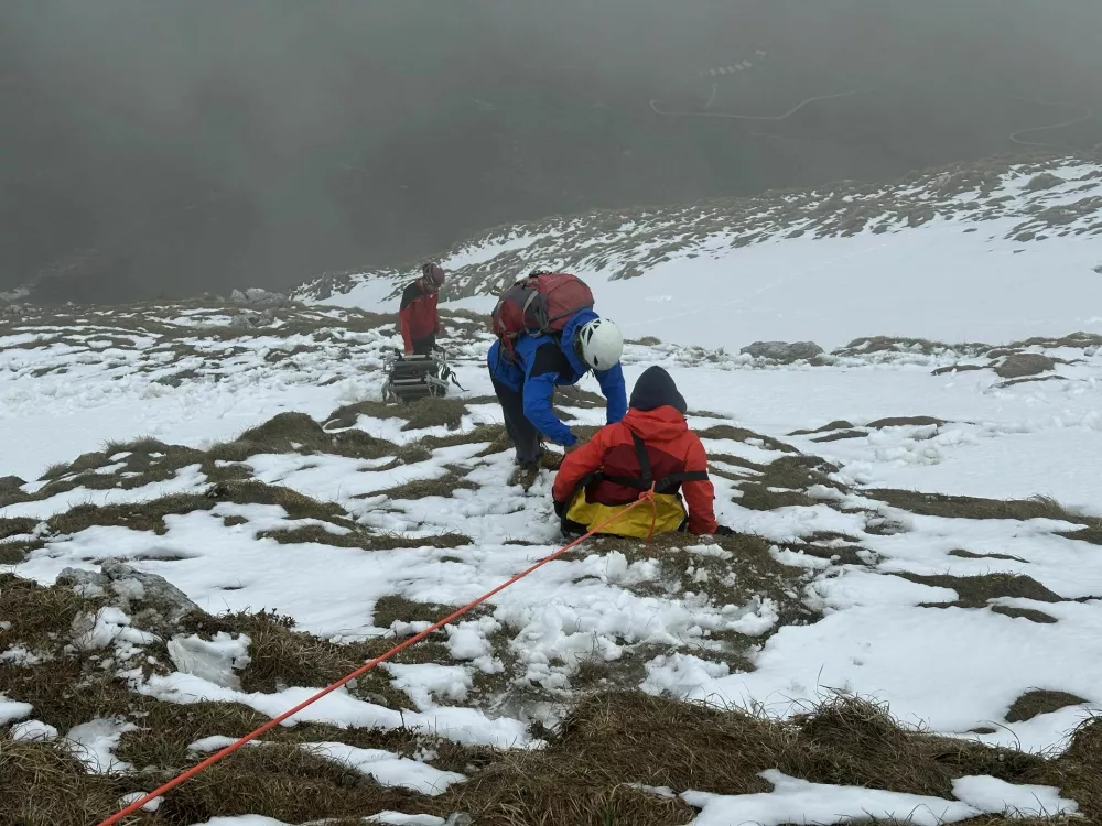 GRS Tolmin - reševanje obnemoglih planincev na Krnu