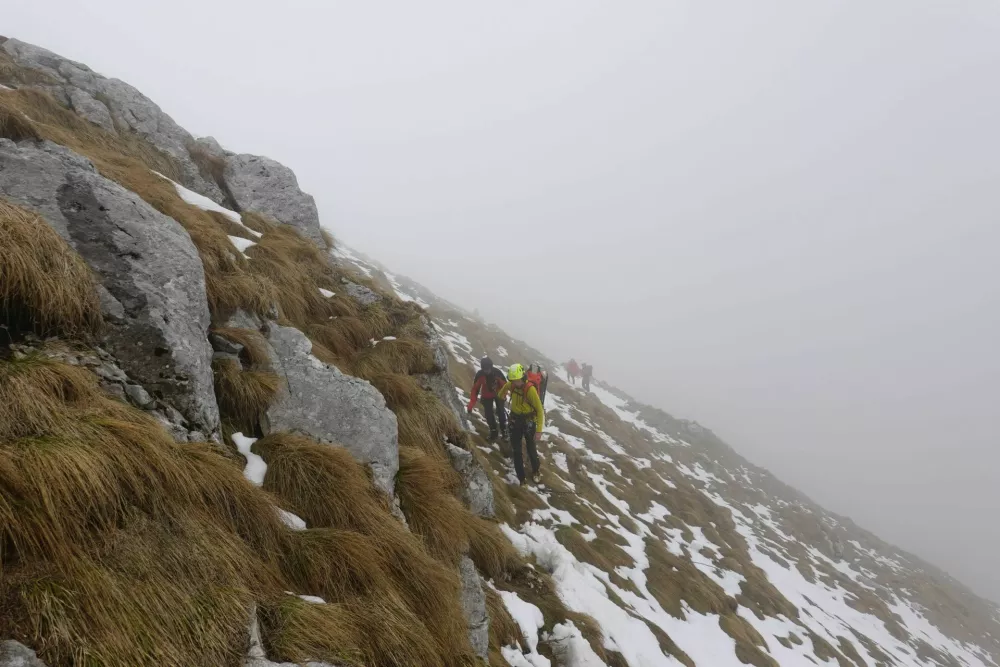GRS Tolmin - reševanje obnemoglih planincev na Krnu