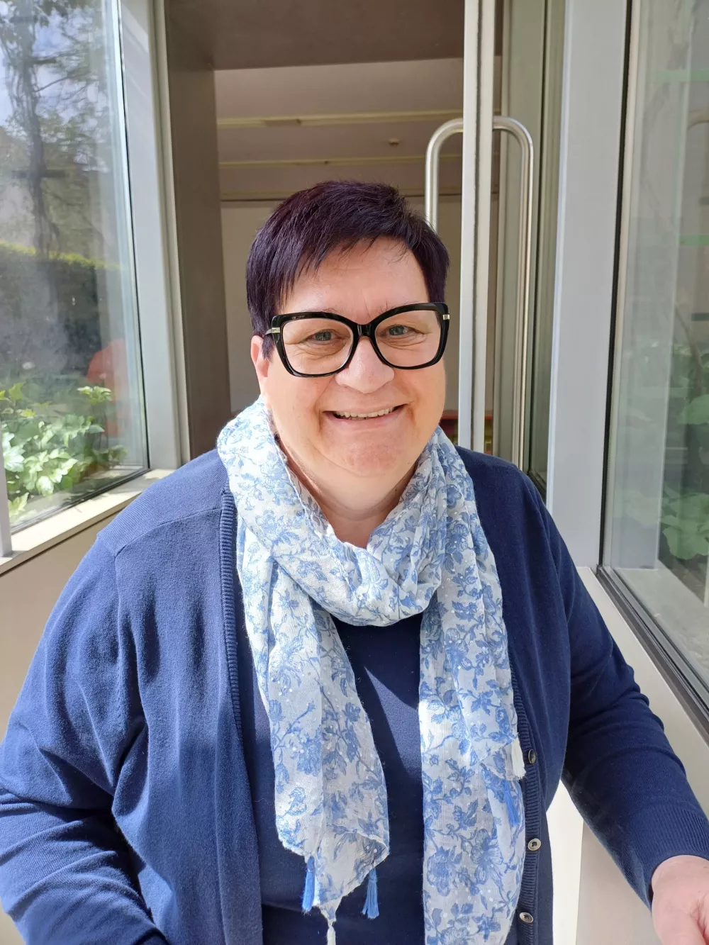 "V vrtcih ni več tako, kot je bilo nekoč. Stvari so se že zdavnaj spremenile. Veliko je individualizacije, saj je vsak otrok poseben. Ne čudim se, da mlajše kolegice zapuščajo naše vrste in niso pripravljene delati pod takimi pogoji," pove Hermina Valenčič iz koprskega vrtca. Foto: Tina Jereb