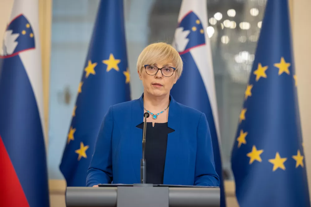 Ljubljana, predsedniska palaca.Predsednica Republike Slovenije Natasa Pirc Musar je podala izjavo za javnost glede postopkov imenovanja kandidatov za vodenje nekaterih drzavnih institucij.
