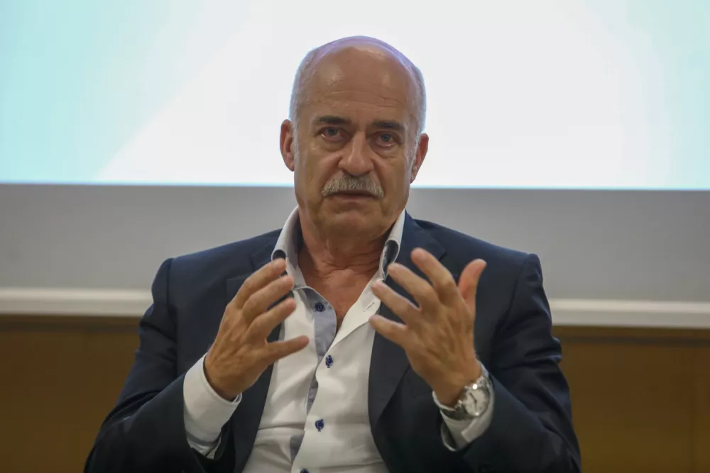 Strokovni direktor Nacionalnega inštituta za javno zdravje (NIJZ) Ivan Eržen / Foto: Luka Cjuha