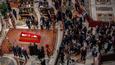 FILED - 24 April 2025, Vatican, Vatican City: The body of the late Pope Francis rests in state at St. Peter's Basilica, following his death on Easter Monday at the age of 88. The Argentine pontiff, who served as the head of the Catholic Church from 2013, leaves behind a significant legacy and has made a profound impact on millions around the world. Photo: Michael Kappeler/dpa
