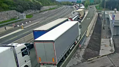 Gneča na ljubljanski obvoznici. Vir: promet.si