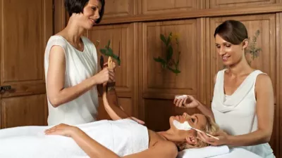 V Termah Ptuj gostom nudijo pester velneški program. F Terme Ptuj