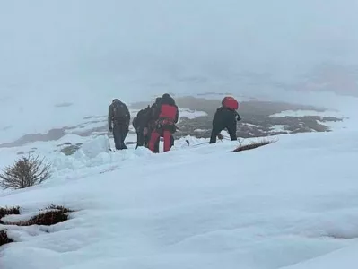 Neopremljene in neizkušene planince so tokrat reševali z Vrtače. 