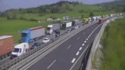 zastoj na primorski avtocesti