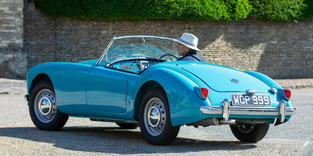 2JD42WT 1958 MG MGA 1500 Roadster