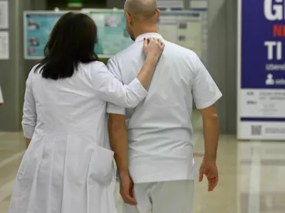 Gripa - 09.01.2024 – opozorilna stavka zdravnikov in zobozdravnikov - zdravniki in zobozdravniki zaradi neuresničenih zavez vlade iz že sklenjenih sporazumov opozorilno stavkali. protest //FOTO: Nik Erik Neubauer 