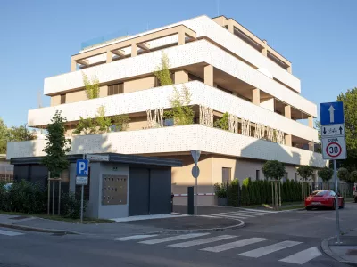 ﻿- 10.07. 2017 – Soseska Rožna dolina v Ljubljani -  //FOTO: Matjaž Rušt / Foto: Matjaž Rušt