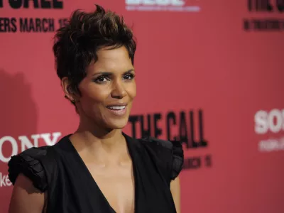 ﻿Halle Berry, a cast member in "The Call," poses at the world premiere of the film at the Arclight Hollywood on Tuesday, March 5, 2013 in Los Angeles. (Photo by Chris Pizzello/Invision/AP)