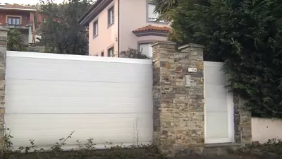 Hiša v Oviedu, kjer so bili zaprti otroci.Španija, otroci, Oviedo