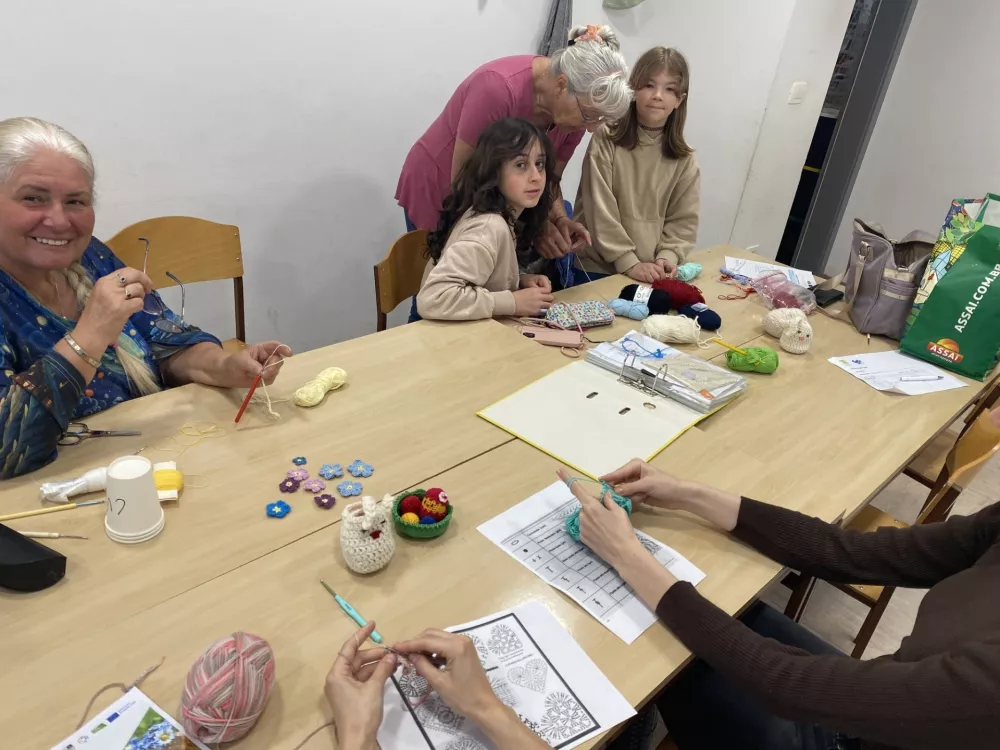 zapečaten medgeneracijski center KR