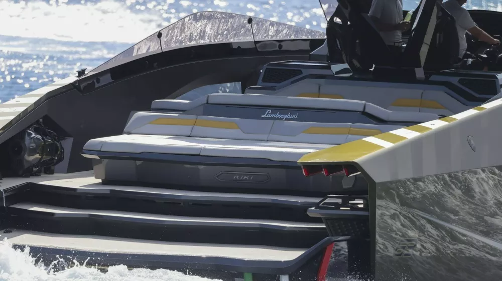 The Lamborghini 63 boat is the result of a collaboration between Lamborghini and Tecnomar. With two V12 MAN engines, each developing 2,000 hp, it is capable of speeds of up to 60 knots. //FRANCOISGLORIESCOM_FRANCOISGLORIESCOM_SIPA.28442/Credit:Francois Glories/SIPA/2409121409,Image: 906970497, License: Rights-managed, Restrictions:, Model Release: no