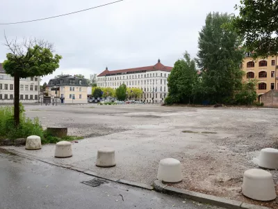 Parkirišče NUK, prazno parkirišče, NUK II, NUK 2