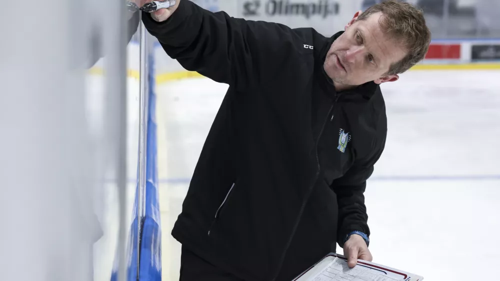 novi selektor Edo Terglav- 08. 04. 2024 - hokejska reprezentanca v dvorani Tivoli nadaljuje priprave na svetovno prvenstvo divizije I-A //FOTO: Jaka Gasar