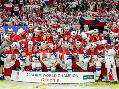 2X8R5JR Prague, Czech Republic. 26th May, 2024. Players of Czechia celebrate during The Medal Ceremony of IIHF Ice Hockey World Championship 2024 final match between Switzerland and Czechia at O2 Arena Prague. Final score; Switzerland 0:2 Czechia Credit: SOPA Images Limited/Alamy Live News