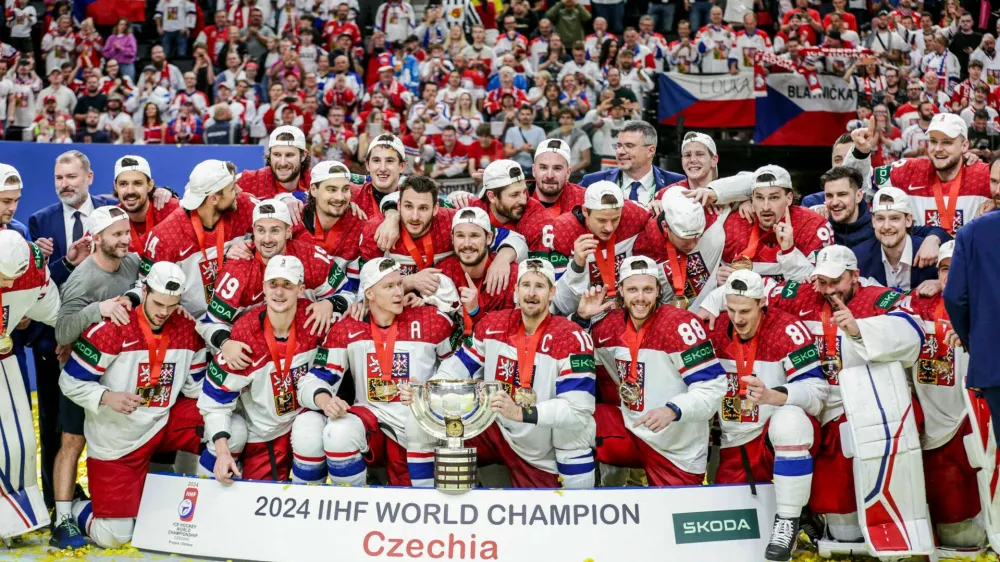 2X8R5JR Prague, Czech Republic. 26th May, 2024. Players of Czechia celebrate during The Medal Ceremony of IIHF Ice Hockey World Championship 2024 final match between Switzerland and Czechia at O2 Arena Prague. Final score; Switzerland 0:2 Czechia Credit: SOPA Images Limited/Alamy Live News