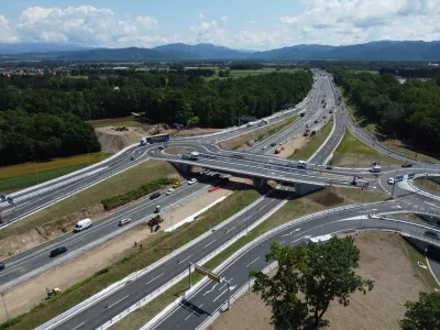 Priključek Leskoškove ceste na obvoznico