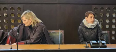 Irena Tihec, ob njej odvetnica Vesna Györkös Žnidar, se brani s prostosti. 