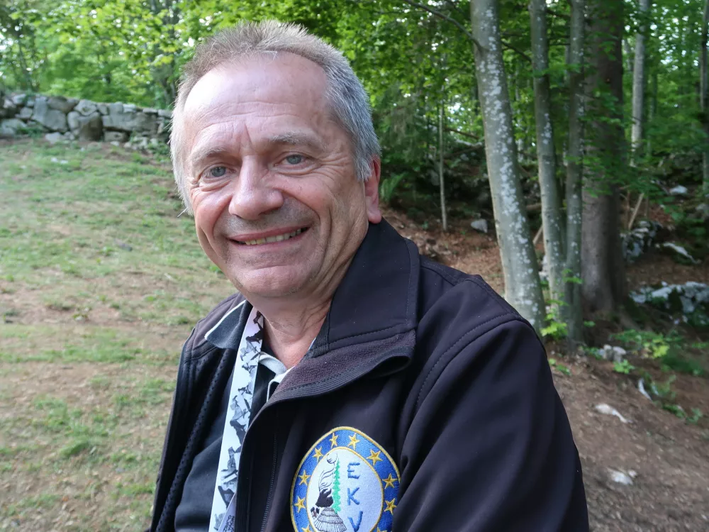 Lokovec, kovaštvo, oglarstvo, prižig kope miru, oglje, oglarska kopa, oglarjenje, Jože Prah / Foto: Nataša Bucik Ozebek