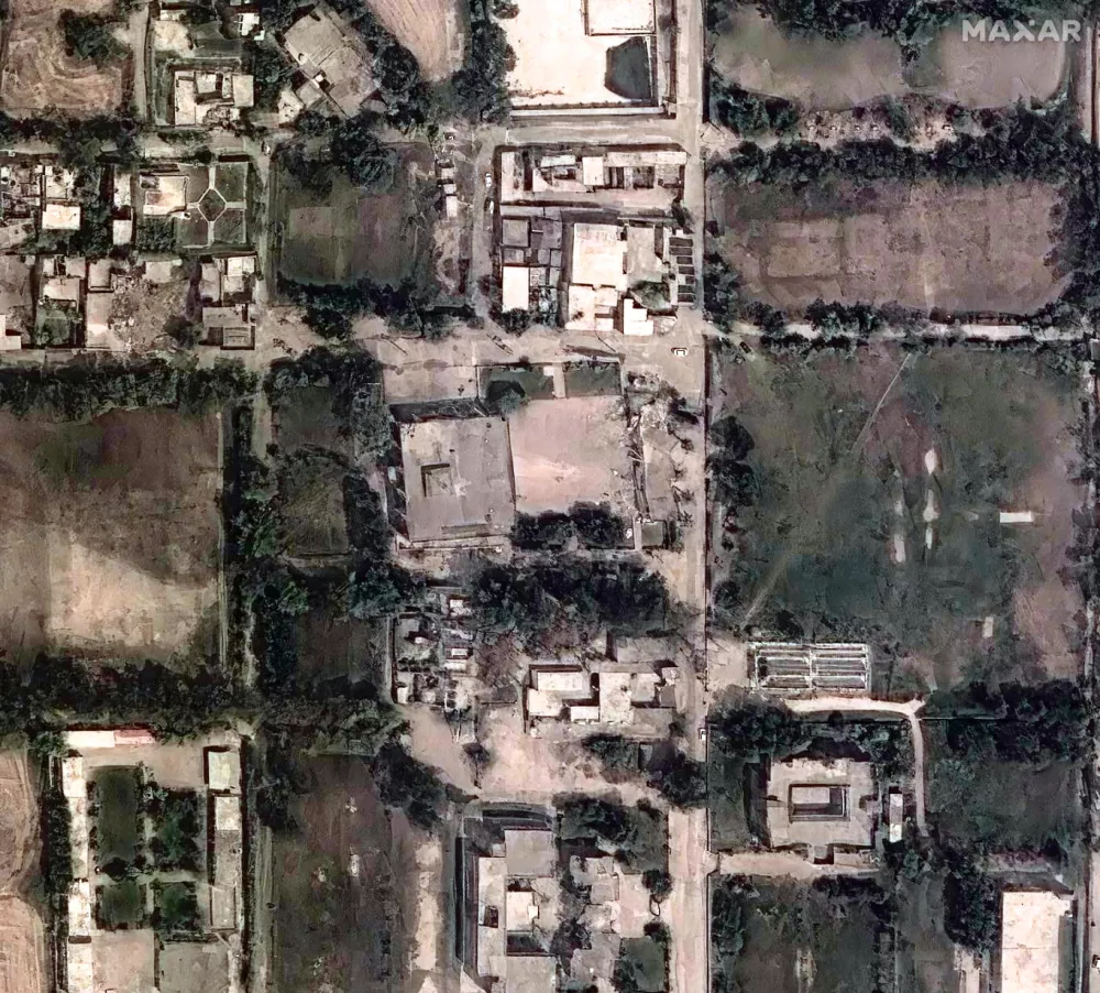 A satellite image shows Markaz Taiba following airstrikes in Muridke, Pakistan, May 7, 2025. Maxar Technologies/Handout via REUTERS  THIS IMAGE HAS BEEN SUPPLIED BY A THIRD PARTY. NO RESALES. NO ARCHIVES. MANDATORY CREDIT