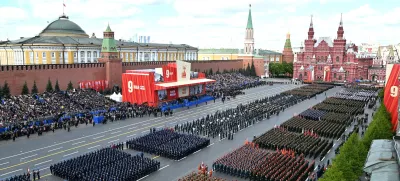 09 May 2025, Russia, Moscow: Russian servicemen march on Red Square during the Victory Day military parade in Moscow. Russia celebrates the 80th anniversary of the victory over Nazi Germany in World War II. Photo: -/Kremlin/dpa - ATTENTION: editorial use only and only if the credit mentioned above is referenced in full