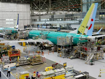 FILE PHOTO: Boeing 737 MAX aircraft are assembled at the company's plant in Renton, Washington, U.S. June 25, 2024. Jennifer Buchanan/Pool via REUTERS/File Photo