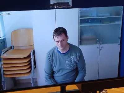 Na kranjskem okrožnem sodišču se je nadaljevalo sojenje Petru Primožiču iz Podgore v Poljanski dolini, ki naj bi lani spomladi ustrelil svojega soseda Rudolfa K. Foto: Tina Jereb