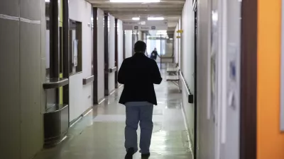 Del sprememb, ki so tesno povezane z novo zakonodajo, bodo v vladi in zdravstvenem resorju določili šele naknadno. To velja denimo za merjenje obremenitev zdravstvenih delavcev. Fotografija je simbolična. Foto: Nik Erik Neubauer