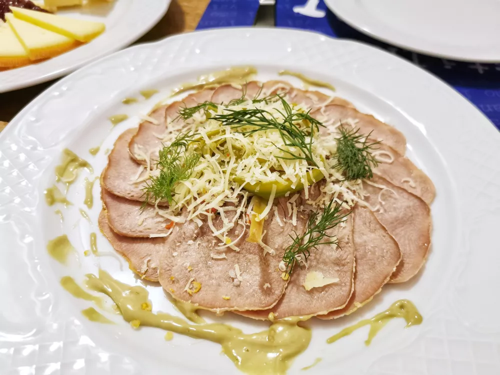 Telečji jezik, Gostilna Ivan Kranj