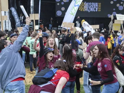 - 08.05. 2025 - Škisova tržnica - študentje, alkohol, igre, zabava//FOTO: Jaka Gasar
