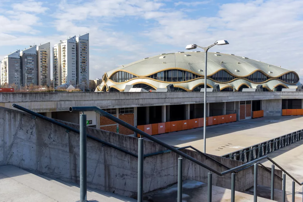 ﻿- 20.02.2017 - Športni park Stožice - nedokončan trgovski center - kompleks - stavba - //FOTO: Matjaž Rušt