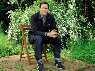 Dirk Quadfliegnemški filozofprofesor na univerzi v Leipzigu