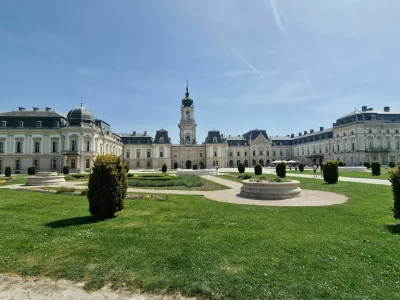 Madžarska, Blatno jezero, Keszthely, dvorec Festetich