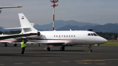 Slovenija je kupila ​falcona že leta 2001 za takratnih 33 milijonov dolarjev. Foto: Luka Cjuha