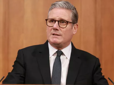Britain's Prime Minister Keir Starmer delivers remarks at a press conference on migration, in London, Britain May 12, 2025. Ian Vogler/Pool via REUTERS