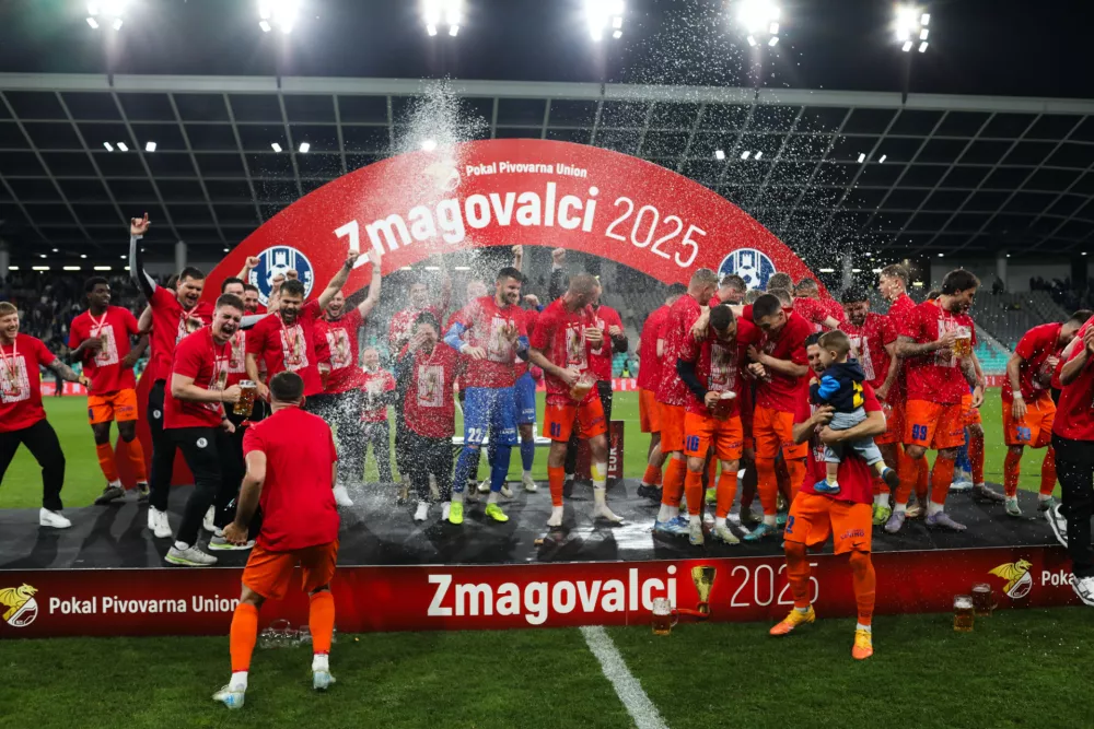 - Zmagovalci Celje. 14.05.2025. - Nogomet, finale pokala Union, NK Koper - NK Celje. Foto: Bojan Velikonja 