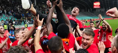 - Zmagovalci Celje. Albert Riera. 14.05.2025. - Nogomet, finale pokala Union, NK Koper - NK Celje. Foto: Bojan Velikonja 